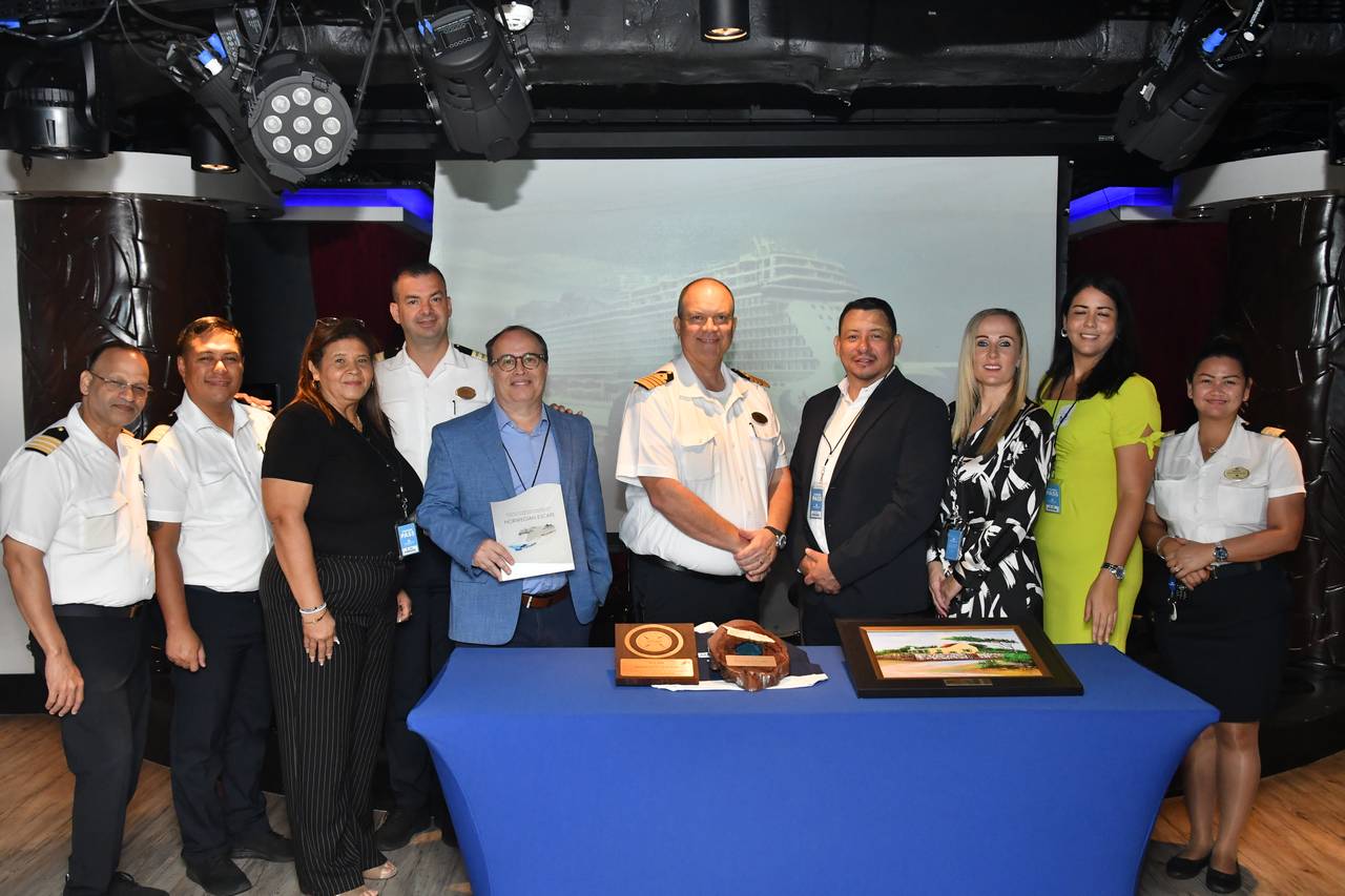 A.T.A. and A.P.A. welcome Norwegian Escape on inaugural Visit