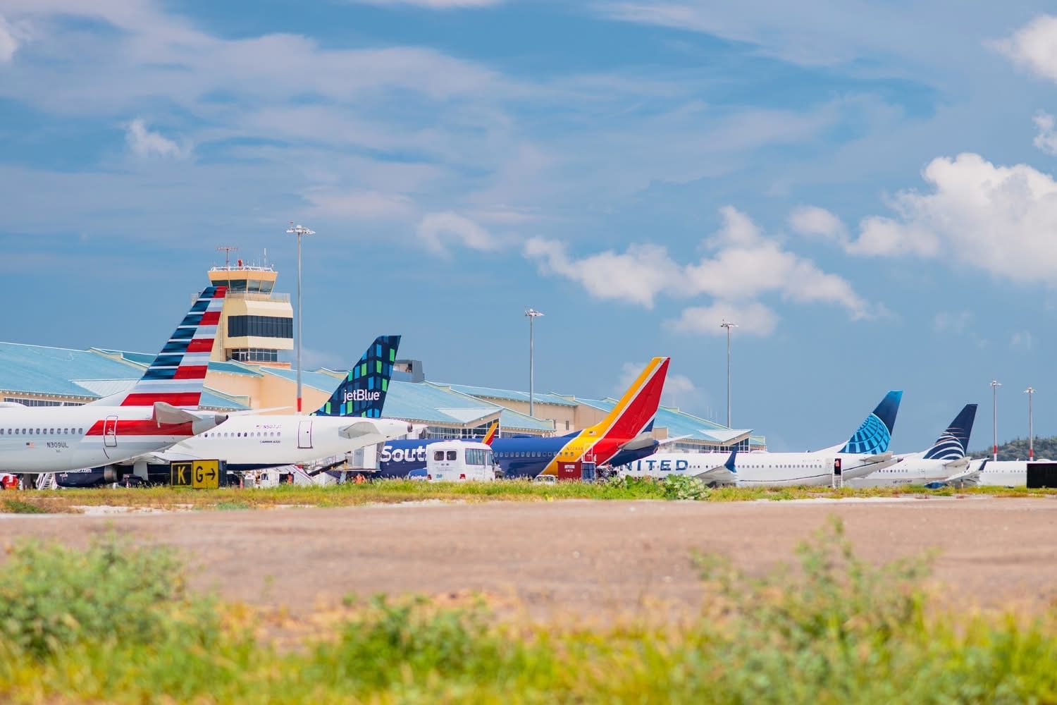 Passengers warned of possible flight cancellations to Aruba