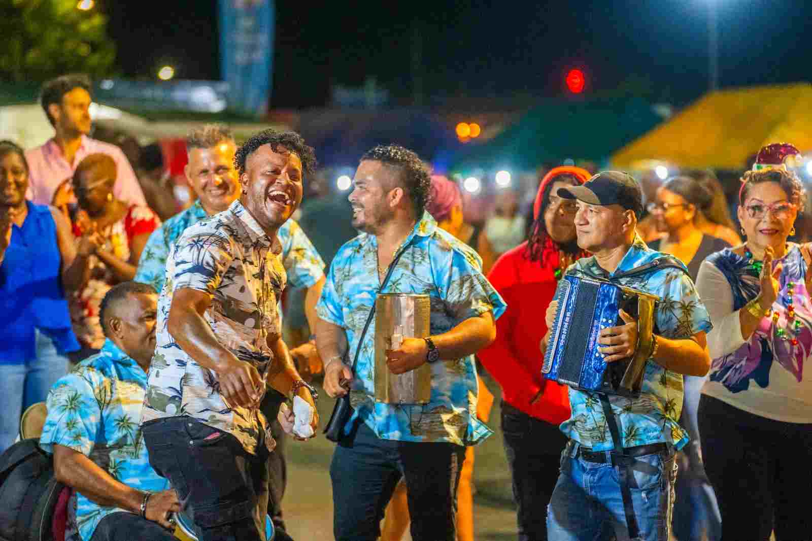 Celebrate the holidays at San Nicolas Christmas and Art Fair