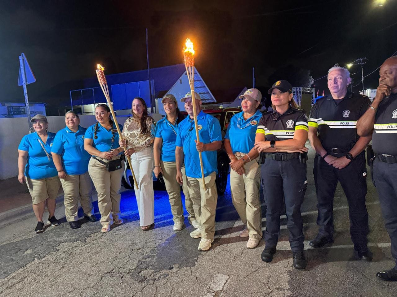 Torch parade kicks off Aruba’s 72nd Carnival