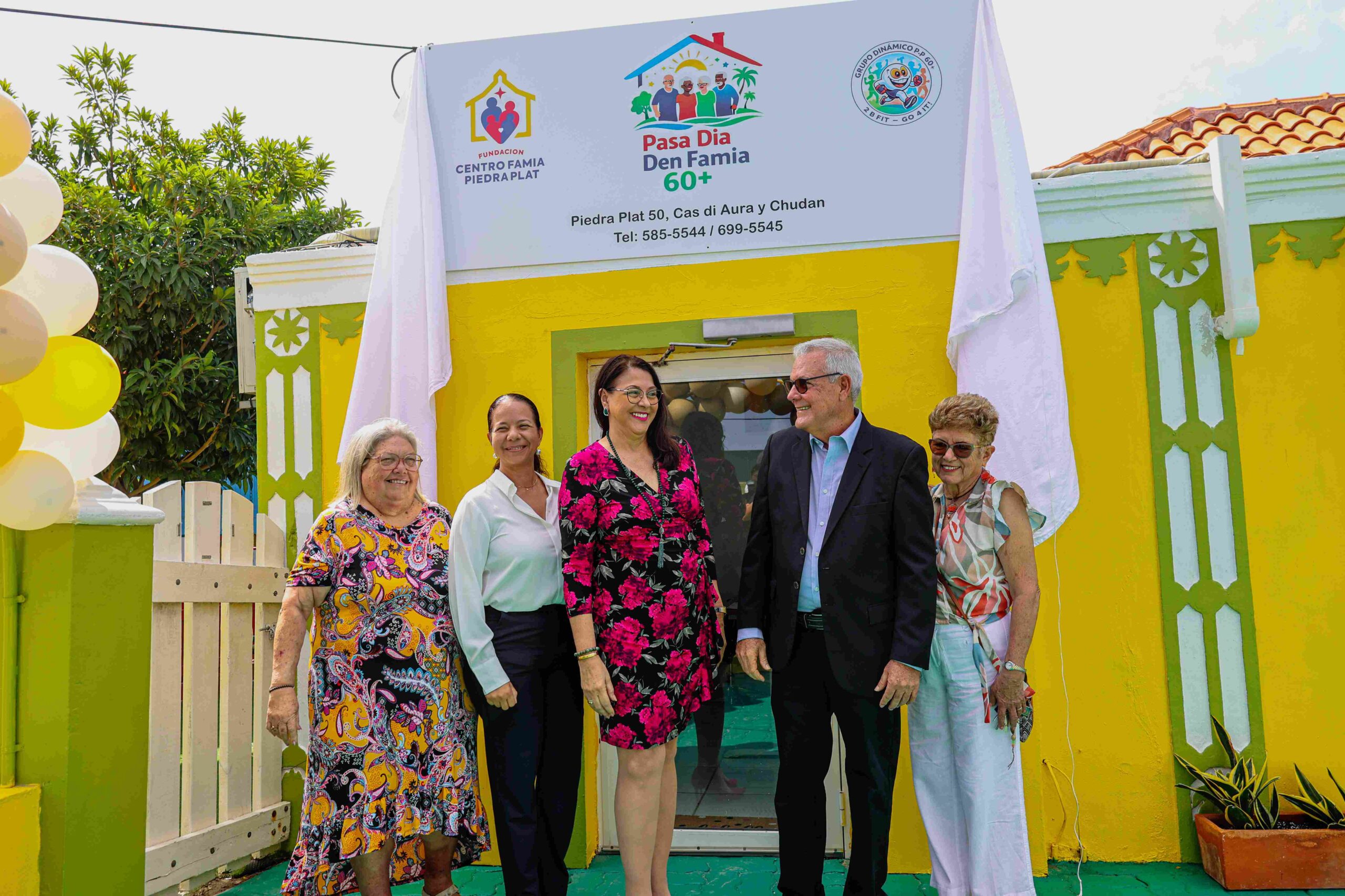 Aruba opens first daytime activity center for seniors