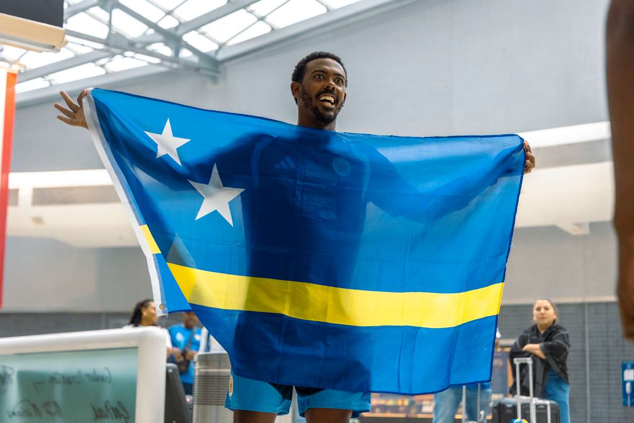 More fans arrive in Philadelphia to support Curaçao
