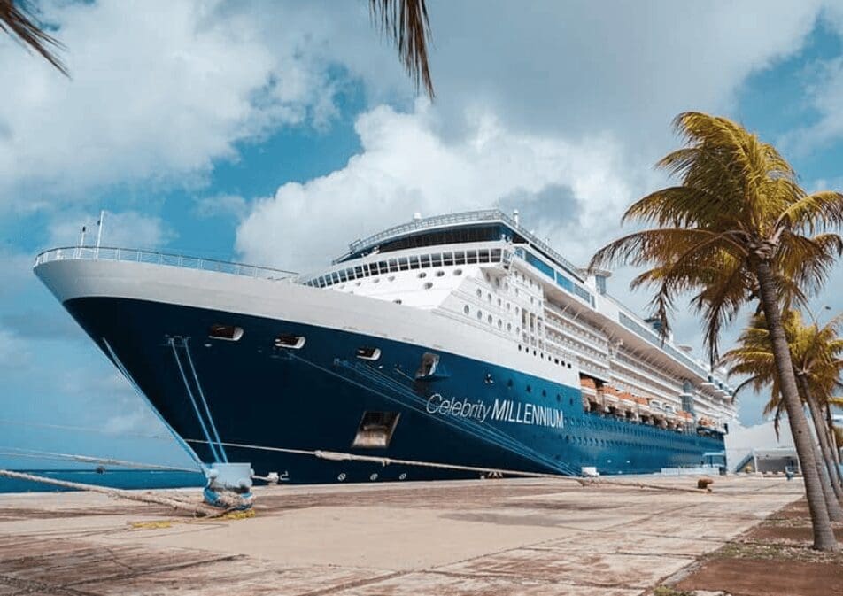 Cruise passengers spend nearly $200 during visits to Aruba